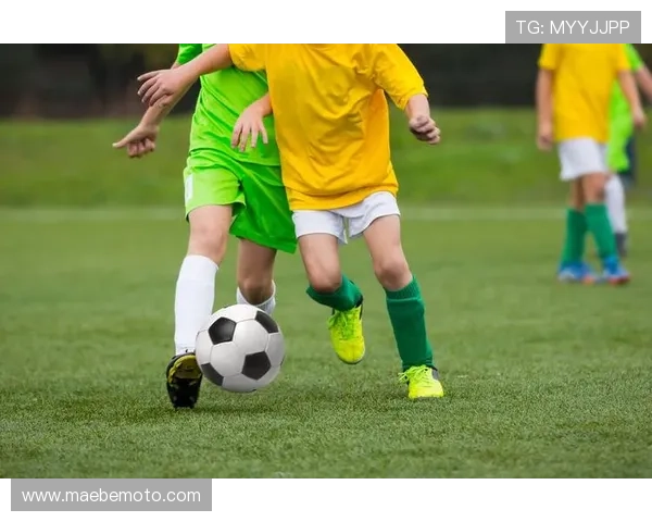 凯发足球官网为足球迷打造一站式的资讯平台涵盖赛事、数据、社区交流等多方面内容 凯发足球官网为足球迷打造一站式的资讯平台涵盖赛事、数据、社区交流等多方面内容